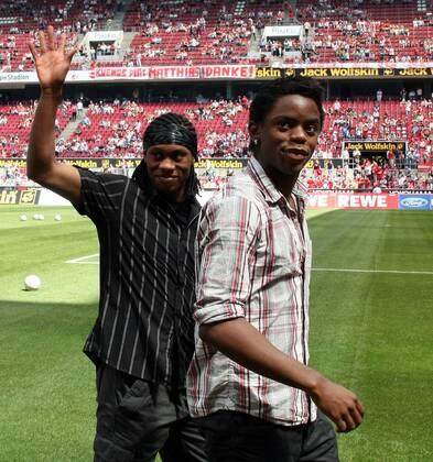 1622190601838075657.jpg 1622190601838075657.jpg